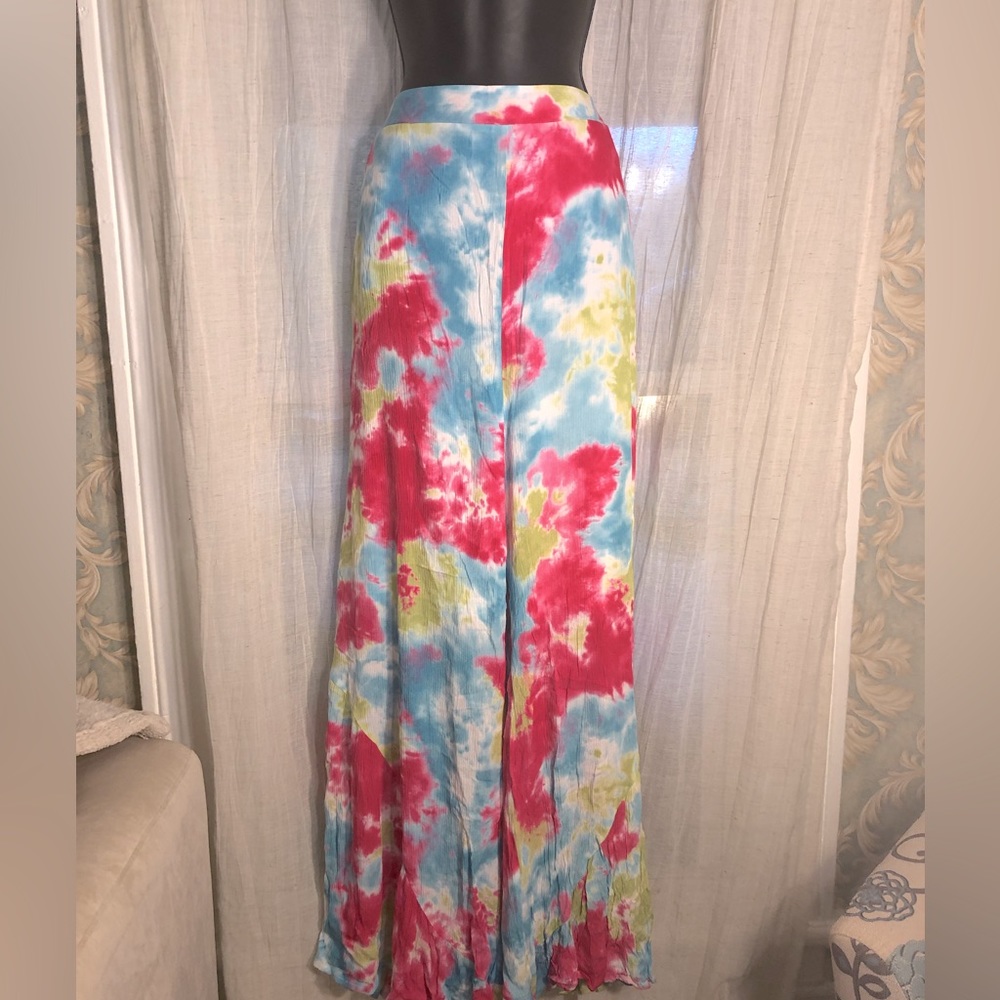 Colorful wide leg pants!